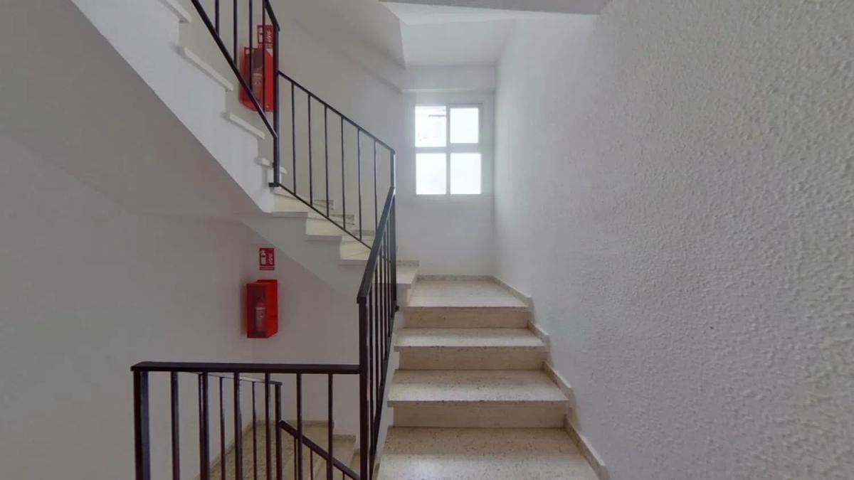 Venta de piso en Calle Calderón de la Barca, Benalmádena
 photo 2