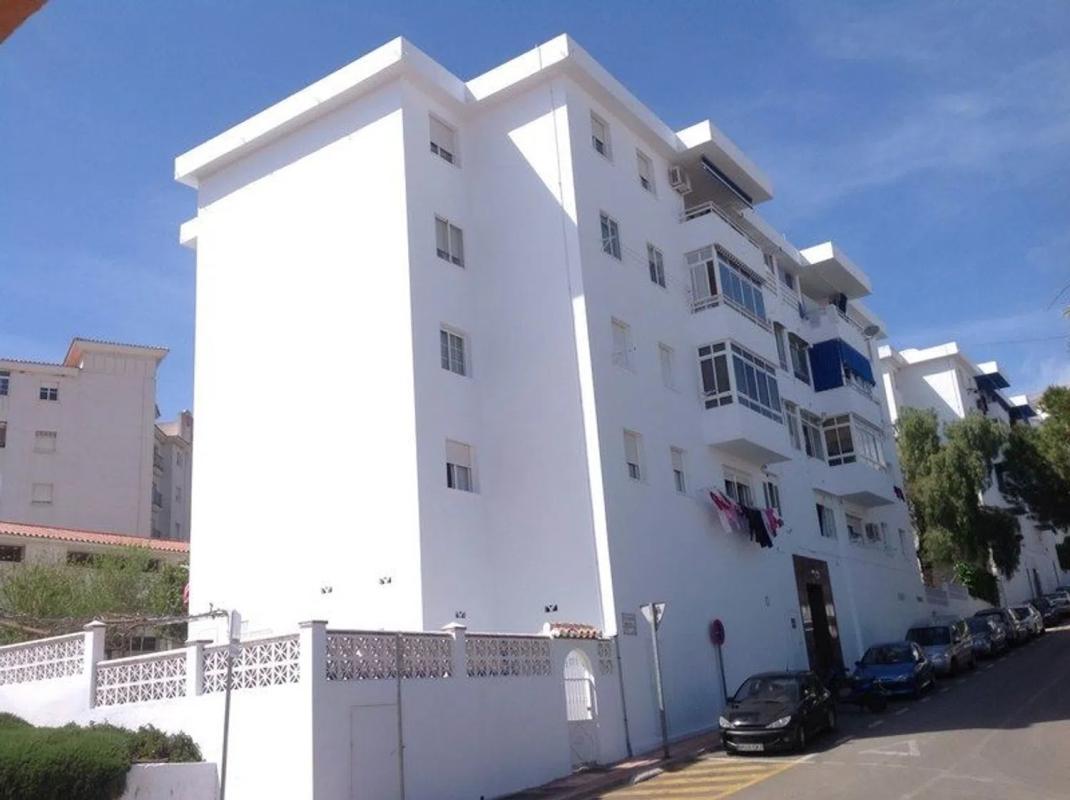 Продажа квартиры на Calle Juan Ramon Jimenez, Бенальмадена
photo 1