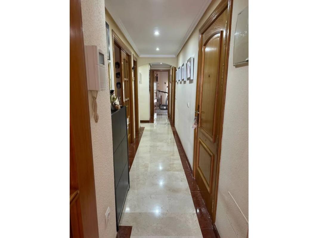 Venta de piso en Calle El Coloso, Benalmádena
photo 3