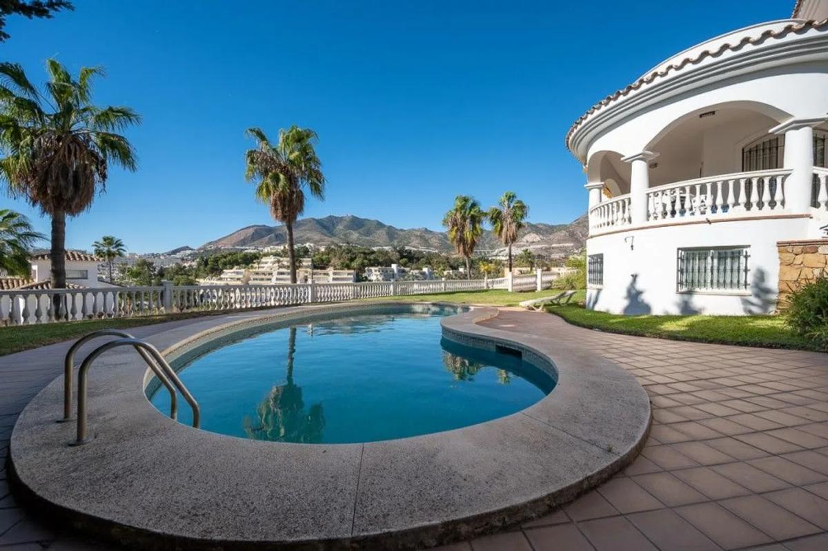 Sprzedaż niezależnego domku jednorodzinnego w  Barrio Hacienda Torrequebrada, Benalmádena photo 4