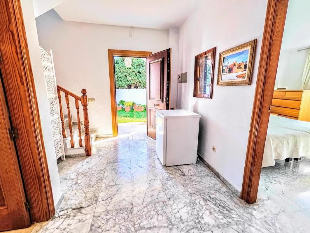 Продажа отдельного шале в Solymar - Puerto Marina, Бенальмадена photo 5