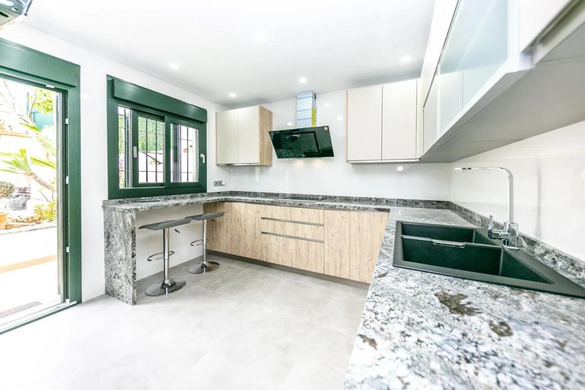 Venta de chalet independiente en El Higuerón - Capellanía, Benalmádena
 photo 3