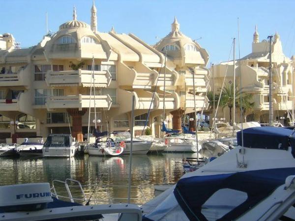 Apartment for sale in Calle de la Dársena, 215, Benalmádena photo 1