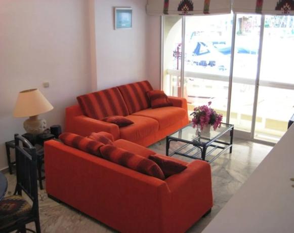 Apartment for sale in Calle de la Dársena, 215, Benalmádena thumbnail 2