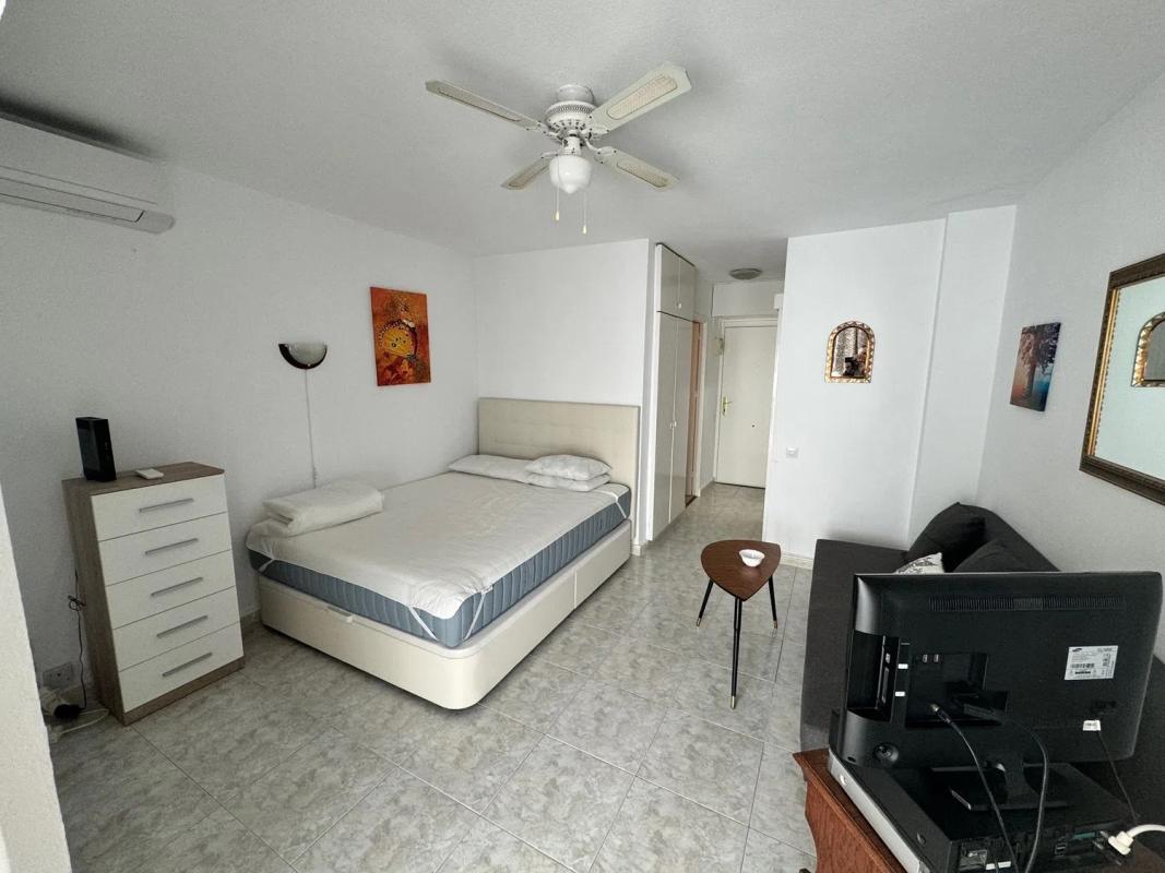 Sale of studio in Avenida gamonal, Benalmádena photo 2