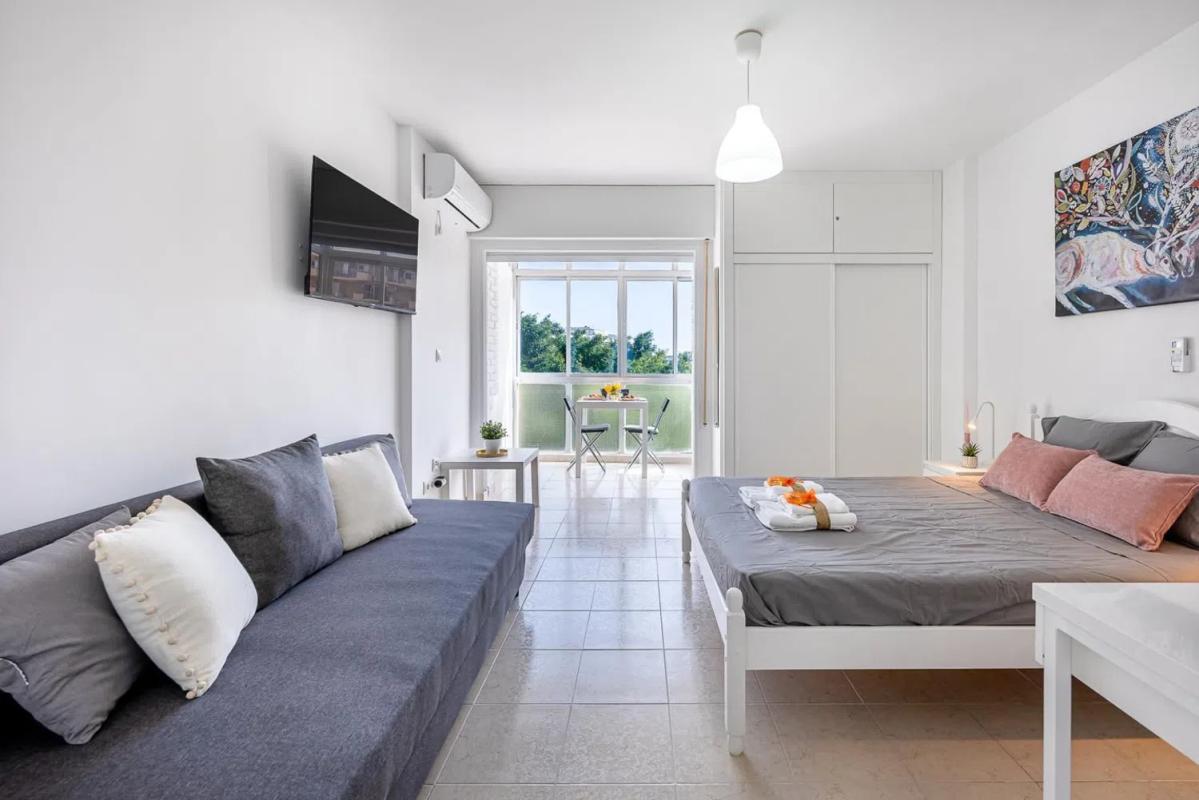 Venta de estudio en Avenida gamonal, Benalmádena photo 1