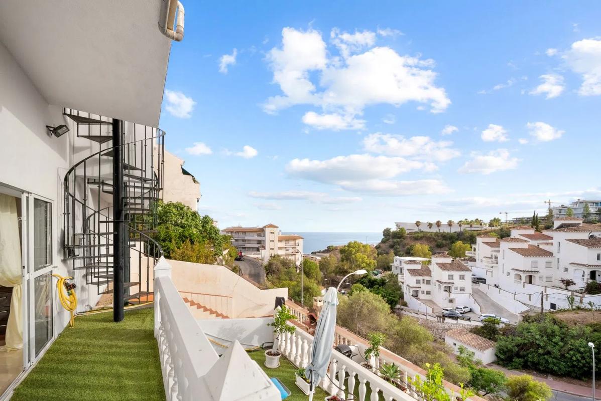 Sale of independent chalet in Calle Júcar, Benalmádena
photo 2