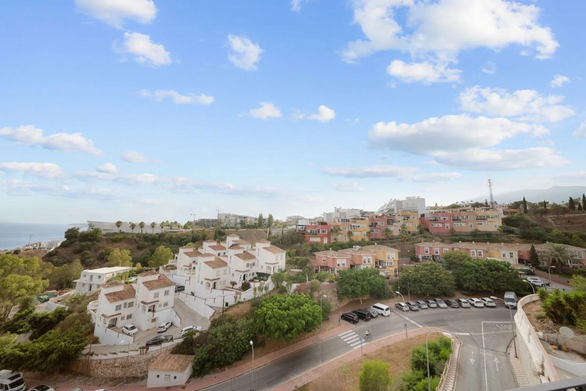 Sale of independent chalet in Calle Júcar, Benalmádena
photo 4
