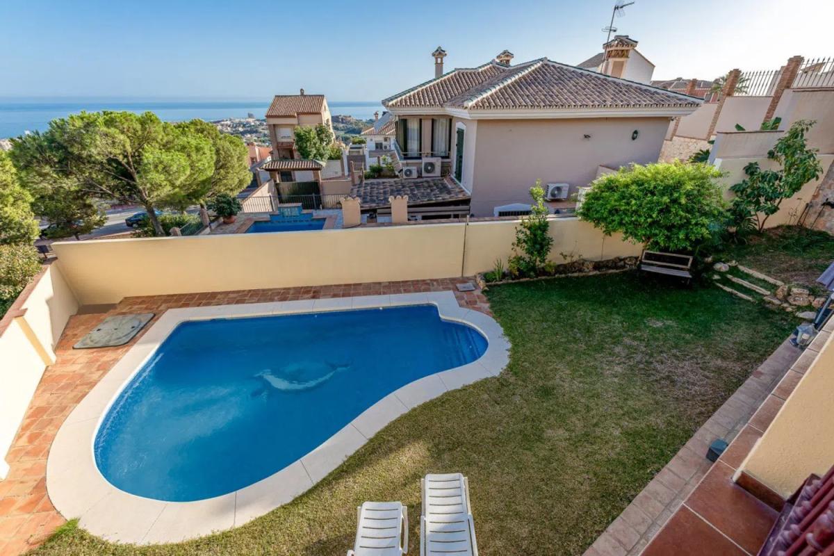 Sprzedaż niezależnego domku jednorodzinnego w  Santangelo, Benalmádena photo 3