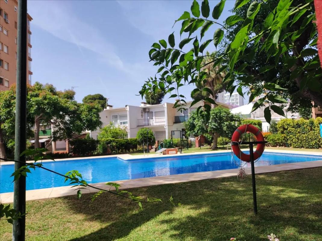 Sale of apartment in Carril del Siroco, Benalmádena
 photo 2