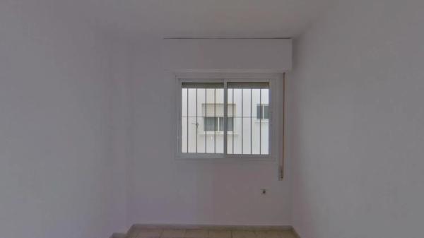 Apartment for sale in  Calle Juan Ramon Jimenez, Benalmádena photo 3