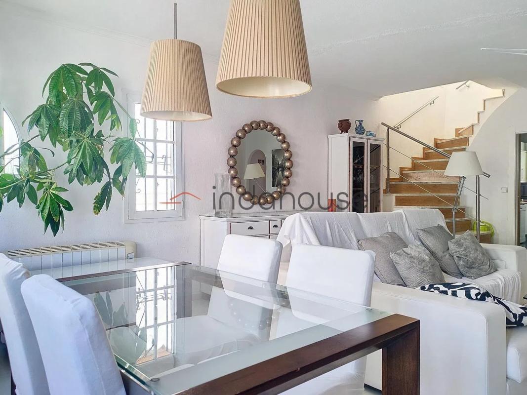 Продажа дуплекса на Barrio Los Nadales - Tio Charles, Бенальмадена photo 4