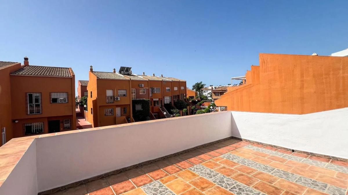 Venta de chalet independiente en Barrio Cortijo Torrequebrada, Benalmádena
photo 3