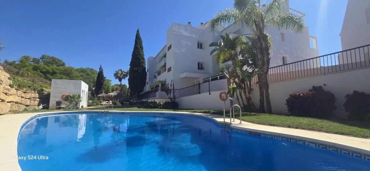 Duplex sale in Calle Jabea, Benalmádena photo 2