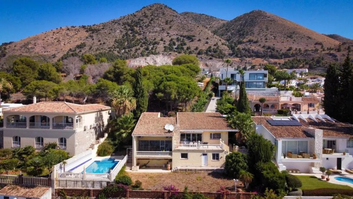 Venta de chalet independiente en El Higuerón - Capellanía, Benalmádena
photo 1