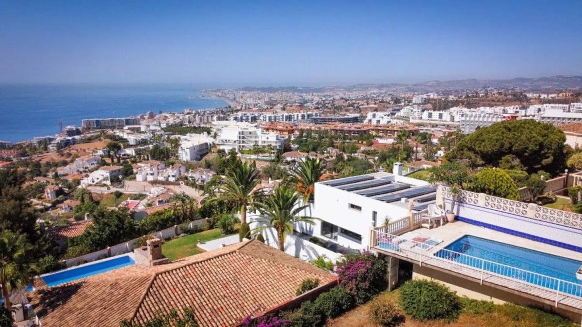 Venta de chalet independiente en El Higuerón - Capellanía, Benalmádena
photo 2
