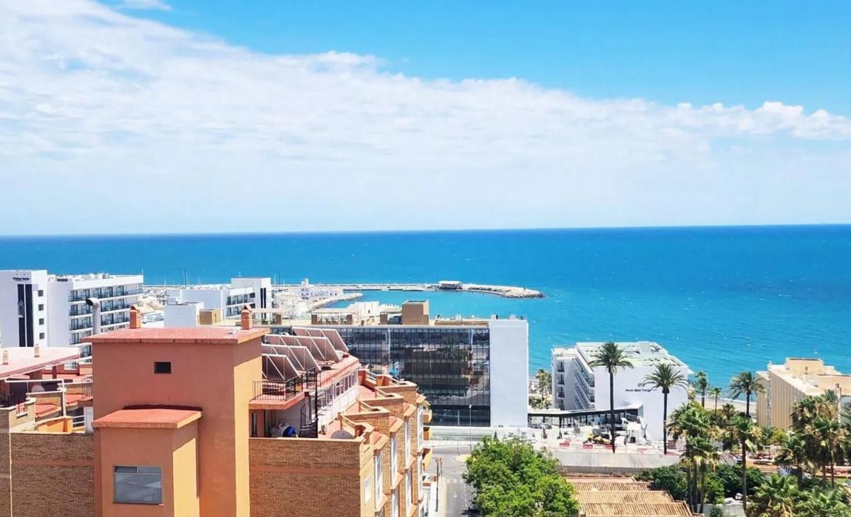 Sale of apartment in Carril del Siroco, Benalmádena
photo 1