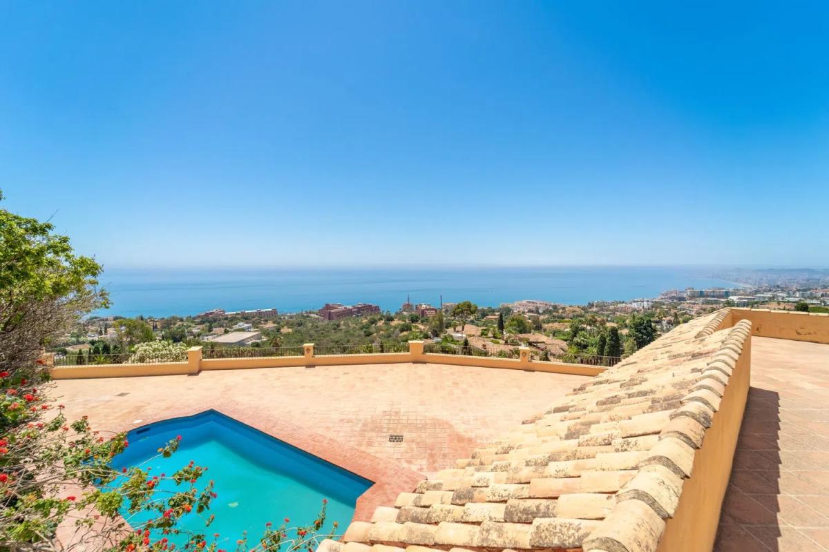 Venta de chalet independiente en Pasaje Córdoba, Benalmádena
photo 1