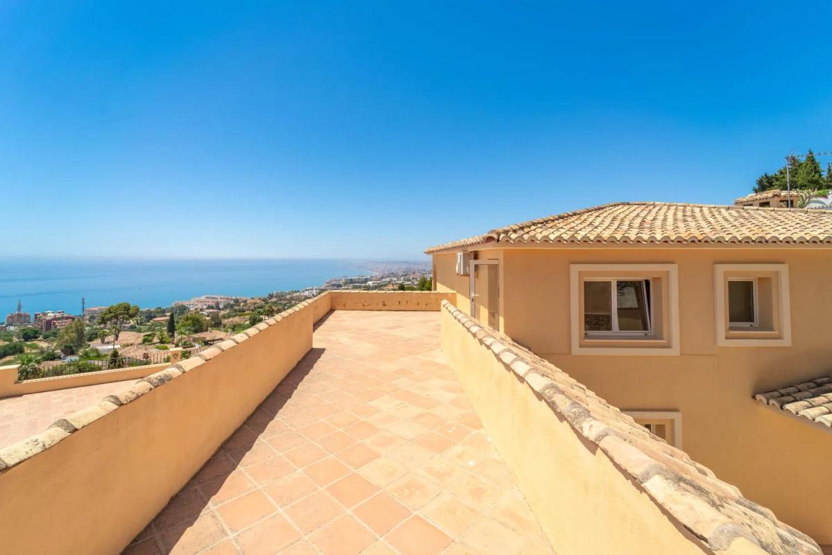 Venta de chalet independiente en Pasaje Córdoba, Benalmádena
photo 2