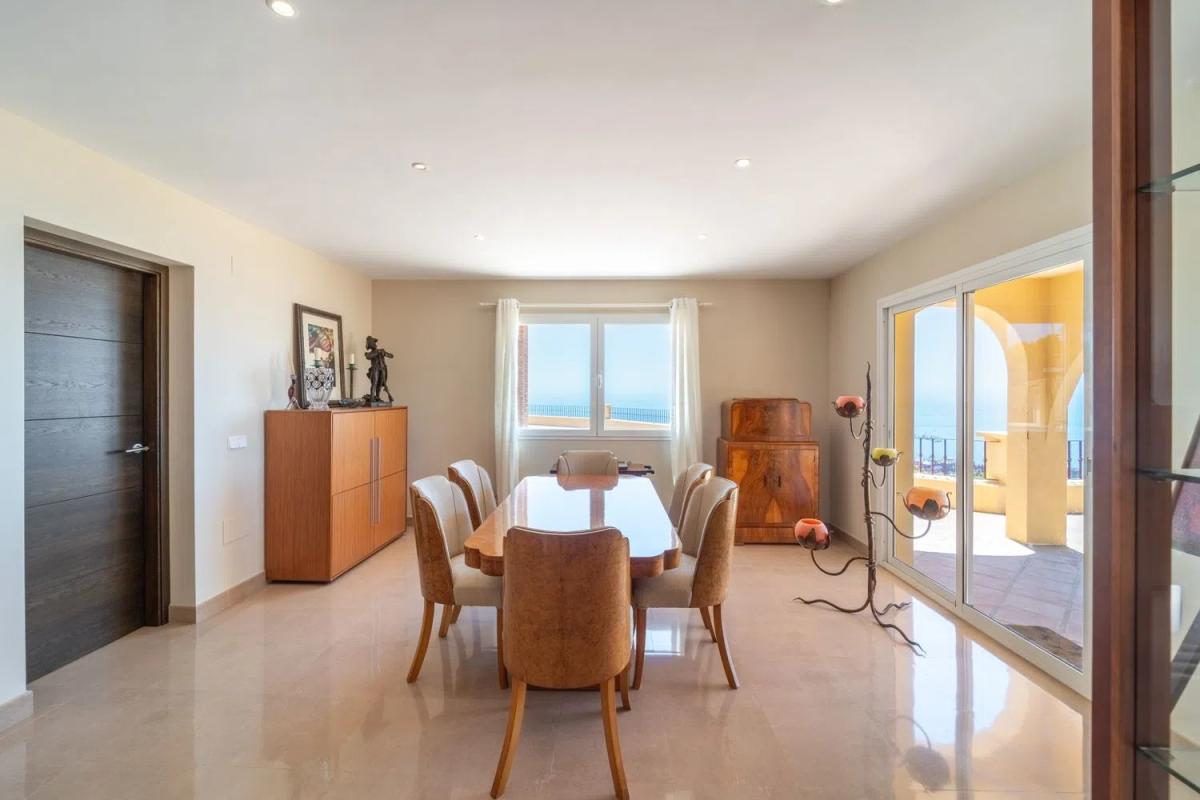 Venta de chalet independiente en Pasaje Córdoba, Benalmádena
photo 4