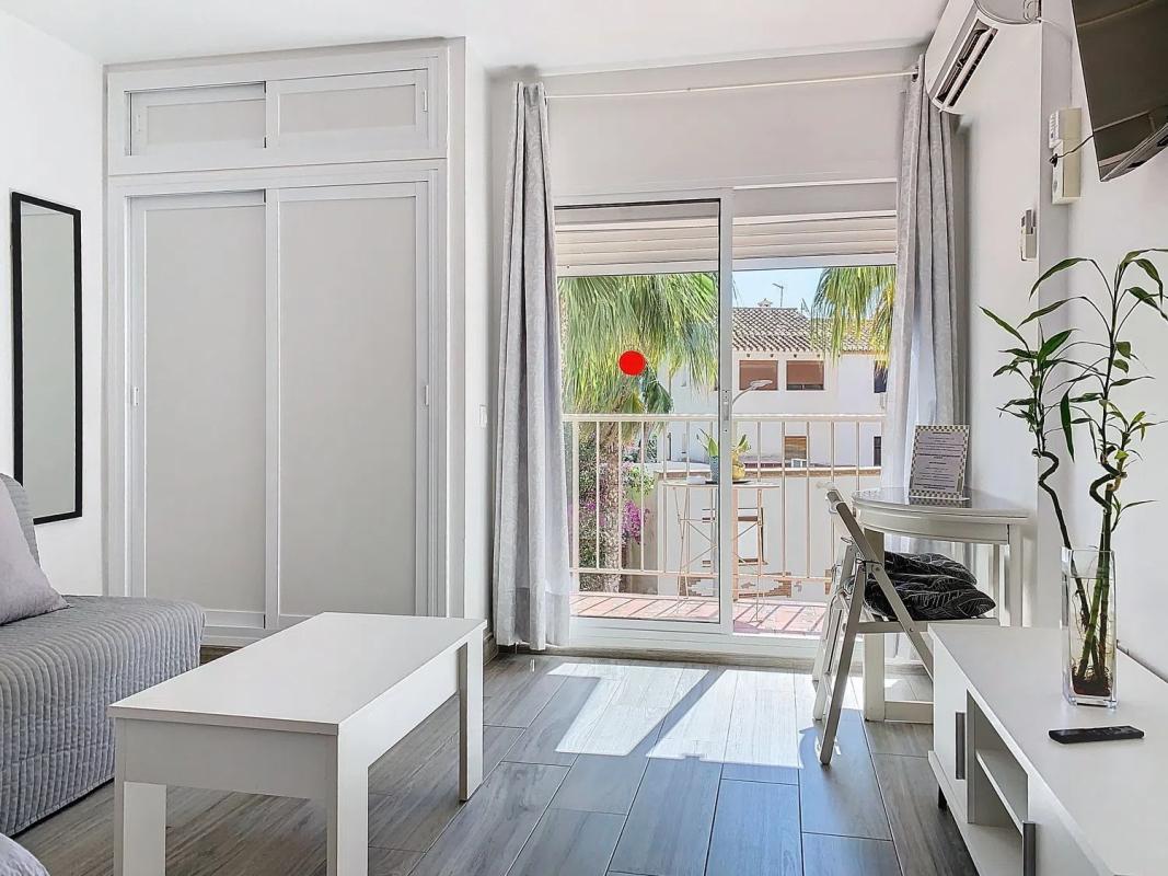 Sale of studio in Avenida gamonal, Benalmádena photo 1
