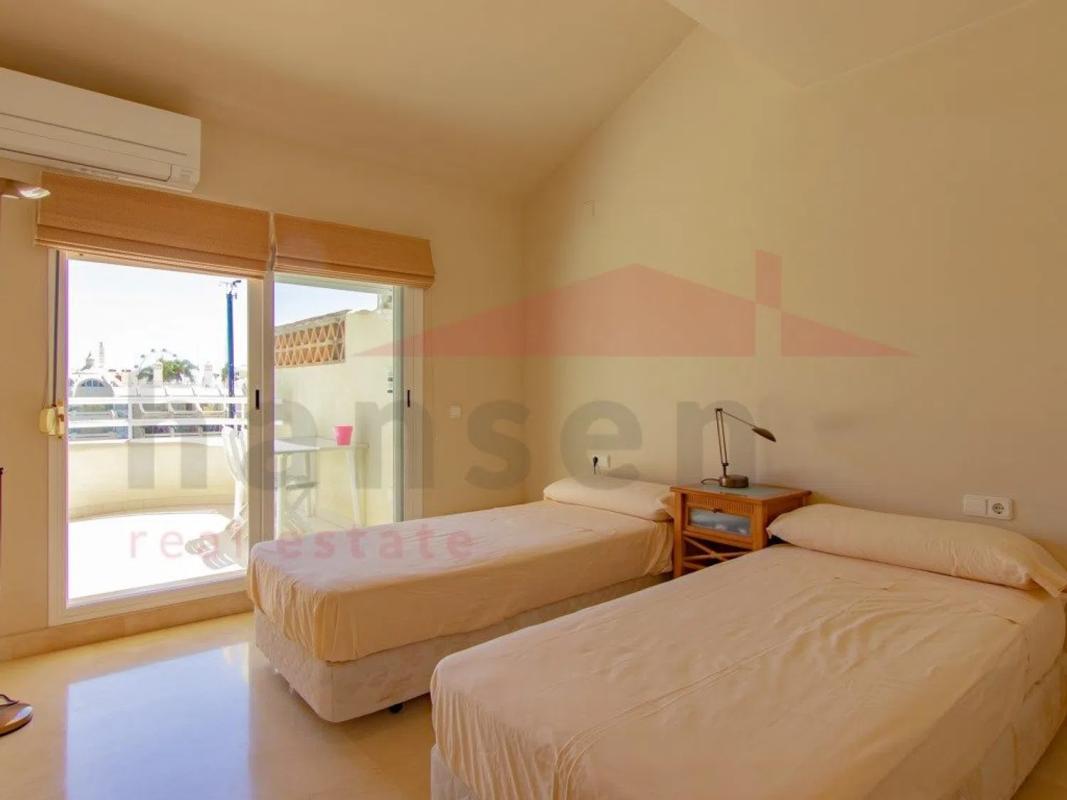 Venta de ático en Solymar - Puerto Marina, Benalmádena photo 5