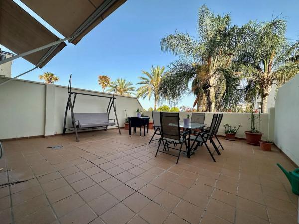 Piso en venta en Avenida de cibeles, Benalmádena photo 1