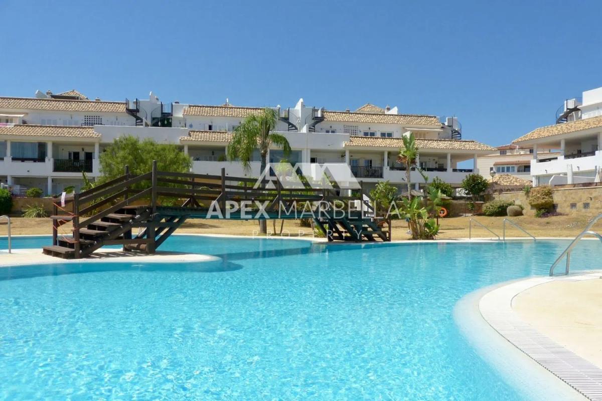 Venta de piso en Calle Acebo, Benalmádena
photo 1