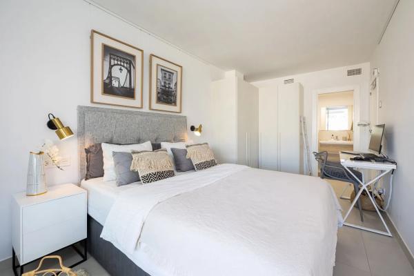 Продажа квартиры в  Avenida Manuel Mena Palma, 13, Бенальмадена photo 4