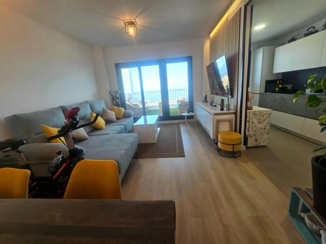 Venta de piso en Calle Encinar, Benalmádena
photo 2