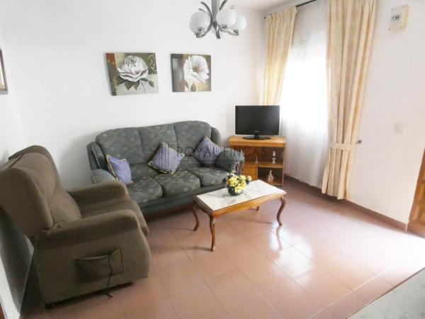 Chalet independiente en venta en Arroyo de la Miel, Benalmádena photo 1