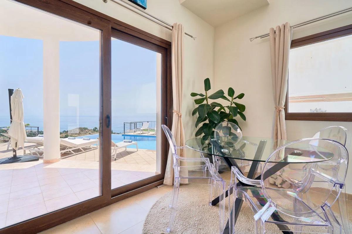 Venta de chalet independiente en Calle Valencia s/n, Benalmádena
photo 1