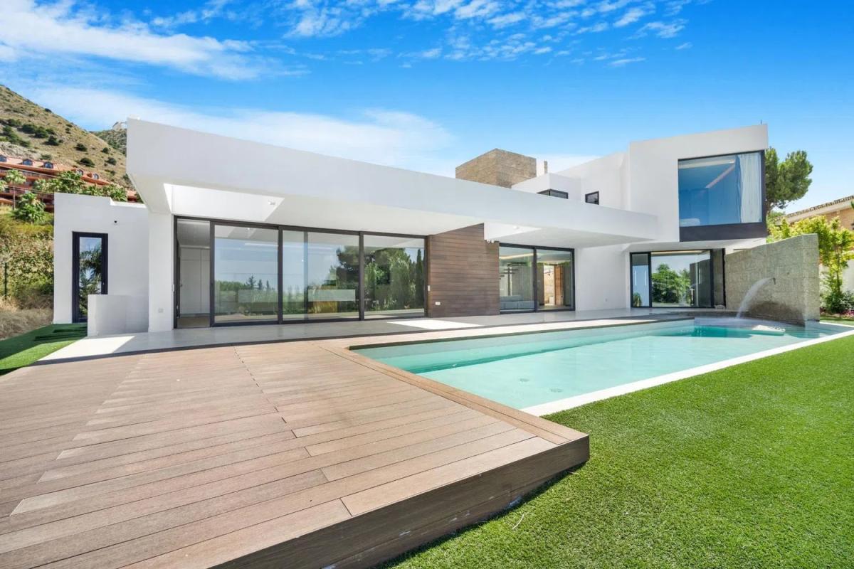 Venta de chalet independiente en El Higuerón - Capellanía, Benalmádena
photo 1