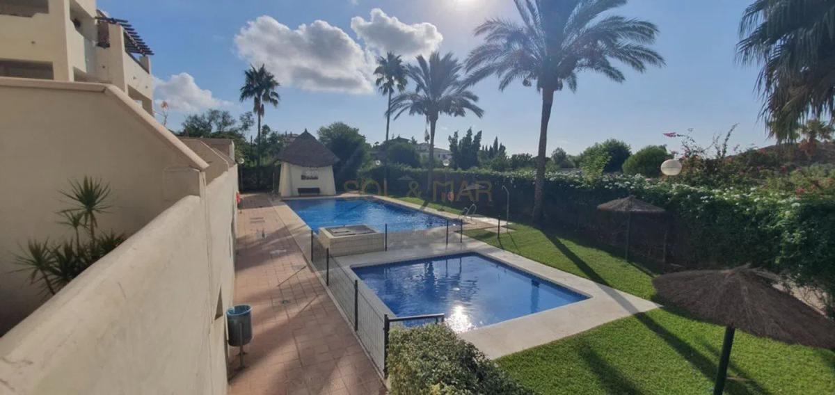 Venta de piso en Avenida de cibeles, Benalmádena
photo 1