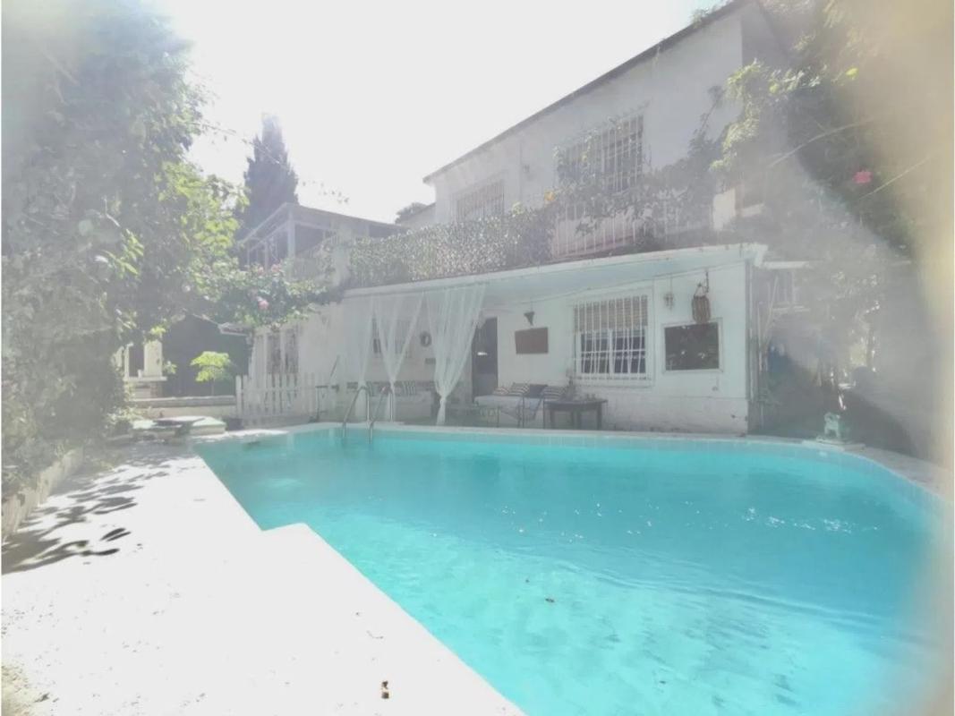 Venta de chalet independiente en Calle las Jacarandas, Benalmádena
photo 2