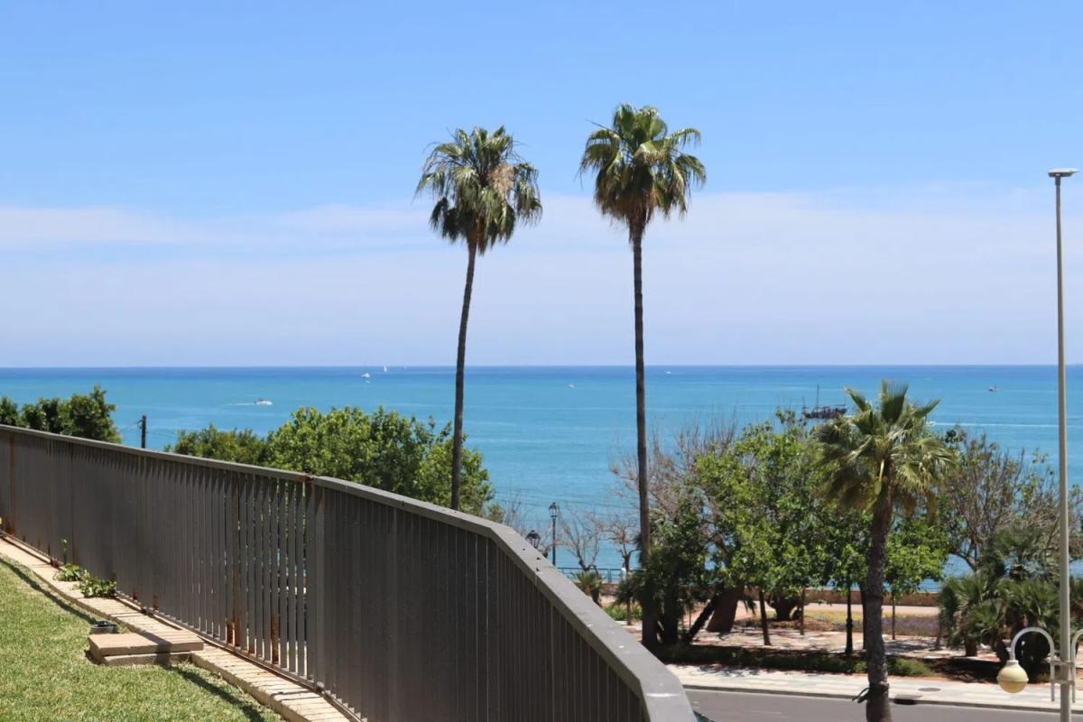 Sale of studio in Avenida del Parque, Benalmádena photo 2