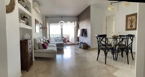 Продажа квартиры в  Parque de la Paloma, Бенальмадена photo 1