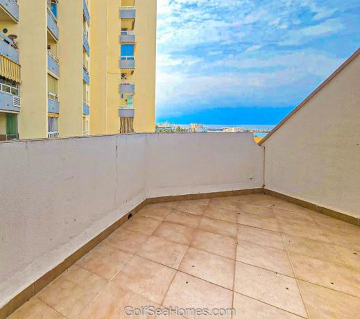 Duplex en venta en Paseo Marítimo, 5, Benalmádena thumbnail 1