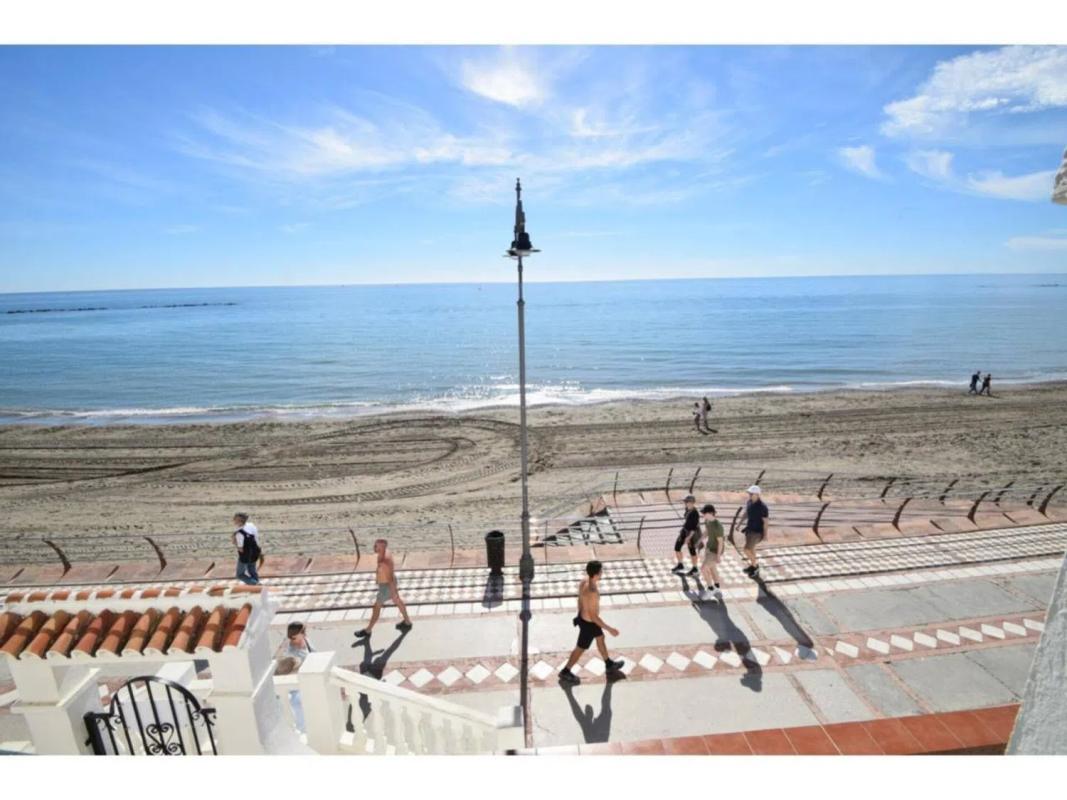 Sale of apartment in Paseo Maritimo, Benalmádena
photo 1