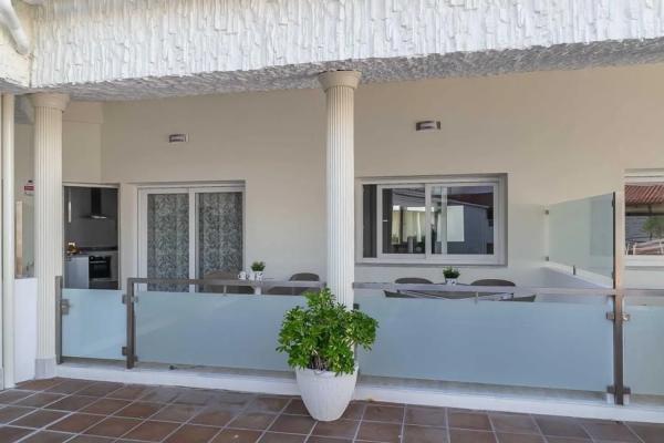Продажа квартиры в  Calle La Fragata, 1, Бенальмадена photo 2