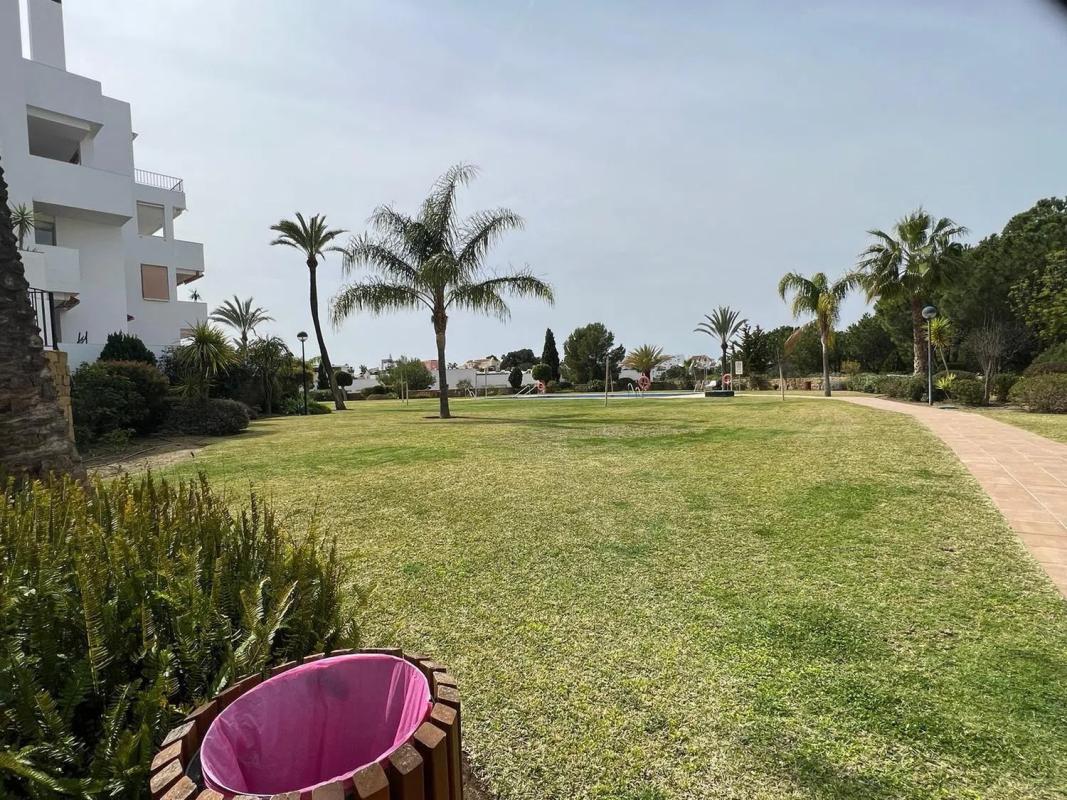 Venta de piso en Ronda del Golf Este, Benalmádena
photo 2