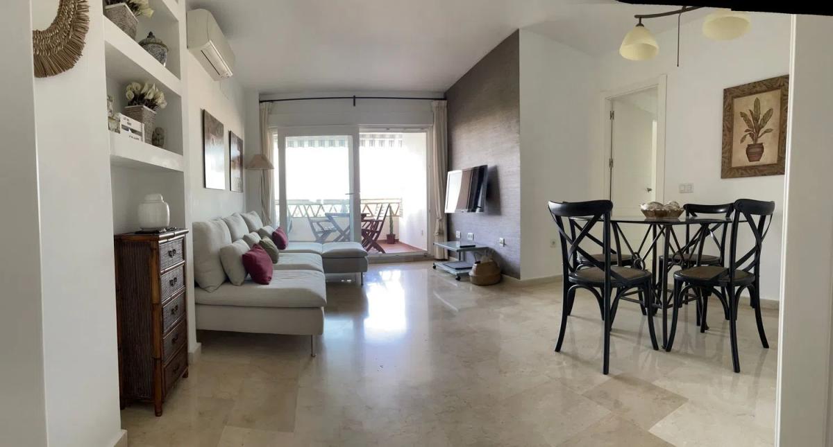 Sprzedaż mieszkania w Avenida Gandhi, 7, Benalmádena
photo 1