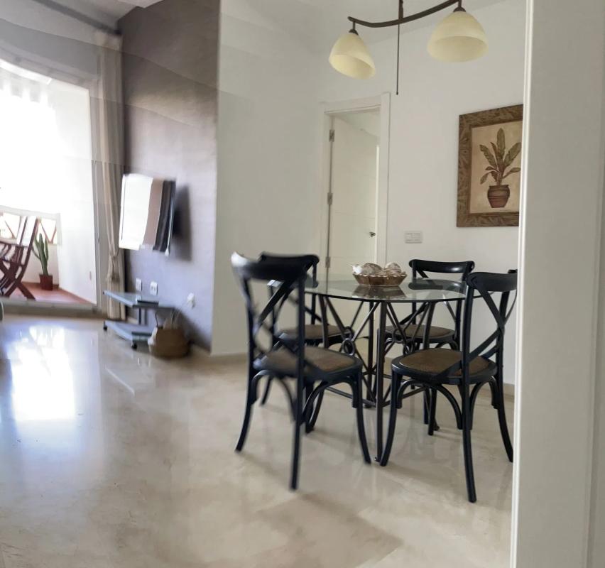 Sprzedaż mieszkania w Avenida Gandhi, 7, Benalmádena
photo 2