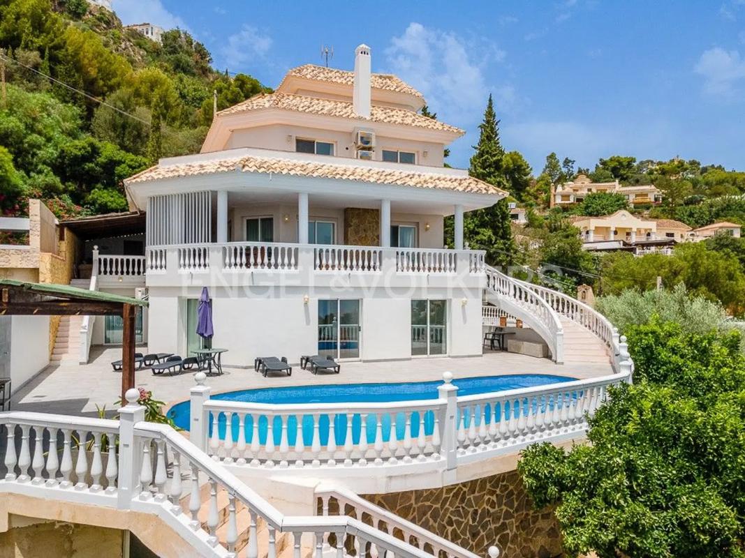 Venta de chalet independiente en El Higuerón - Capellanía, Benalmádena
photo 1