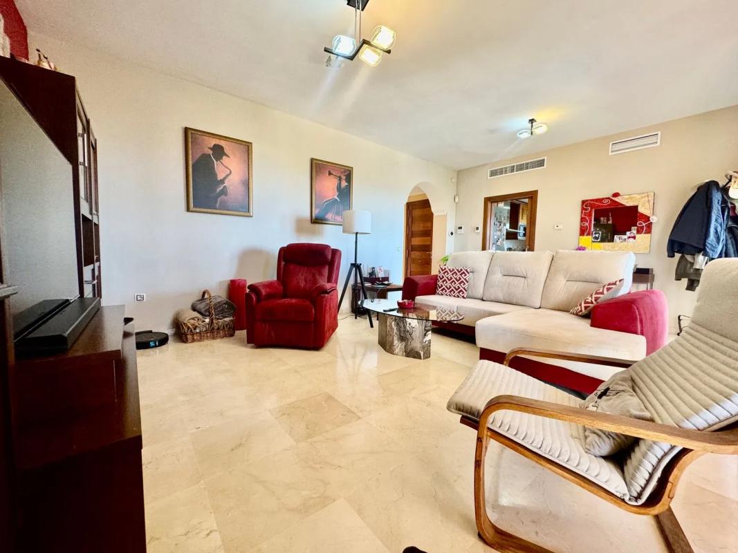Venta de chalet independiente en Avenida Avenue Avenue del Bierzo, Benalmádena
photo 4