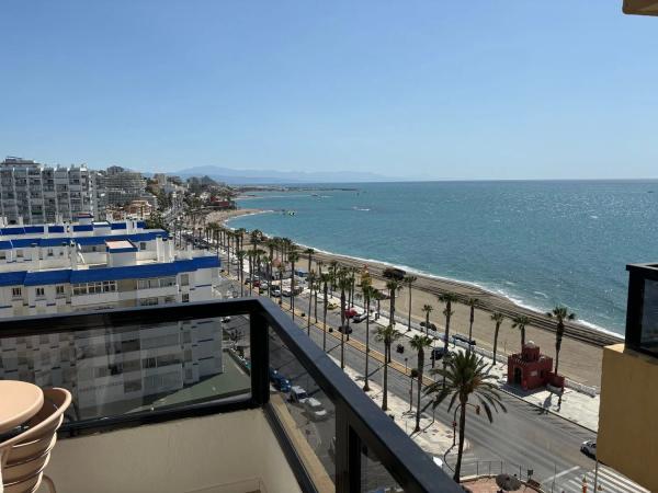 Duplex en venta en Avenida de Antonio Machado, Benalmádena photo 1