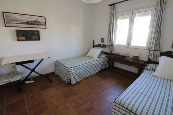 Коттедж на продажу в  Solymar - Puerto Marina, Бенальмадена photo 4