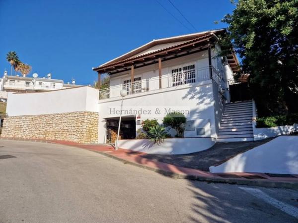 Wolnostojąca willa na sprzedaż w Barrio Rancho Domingo - La Hacienda, Benalmádena thumbnail 1