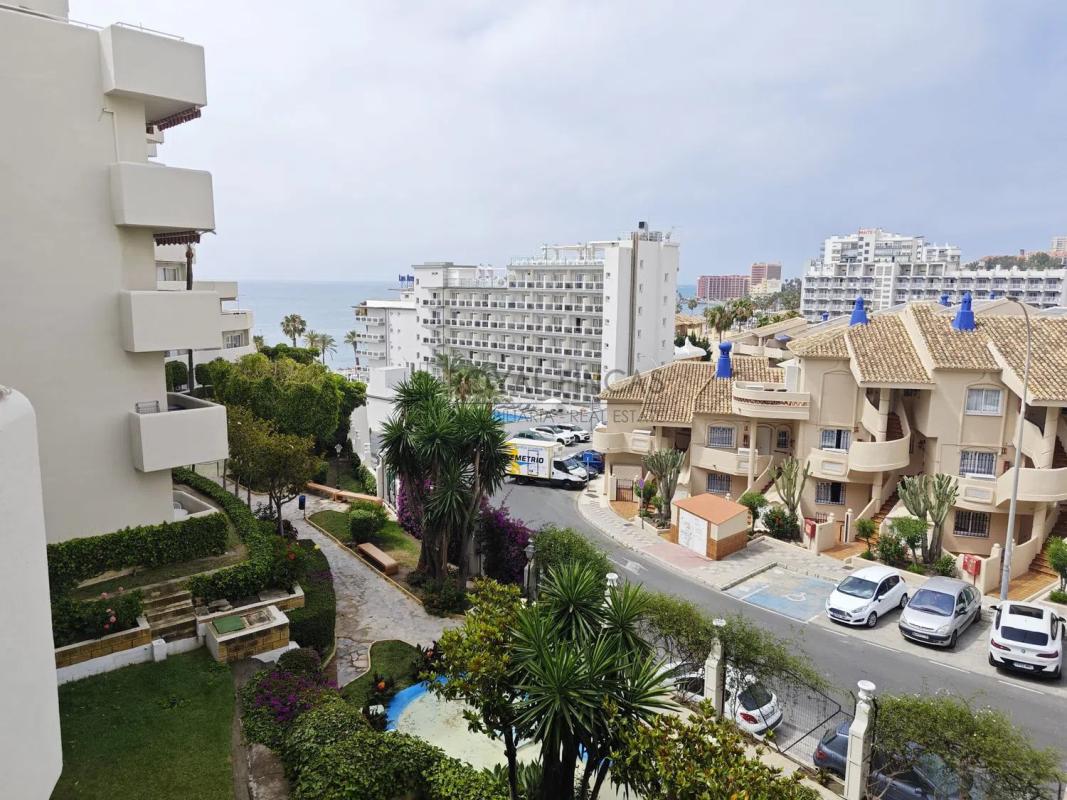 Sale of apartment in Avenida de Rocío Jurado s/n, Benalmádena
 photo 3