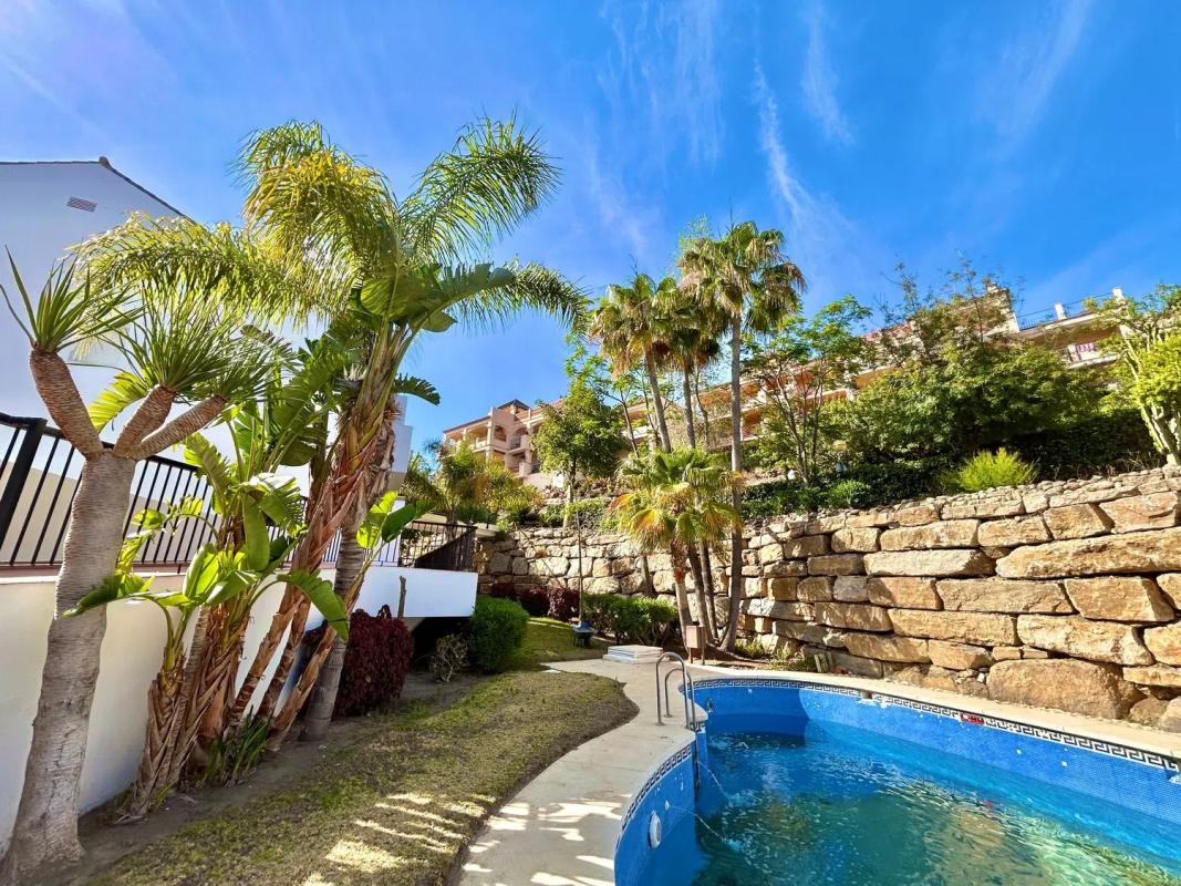 Sprzedaż mieszkania w Calle Jabea, Benalmádena
photo 1